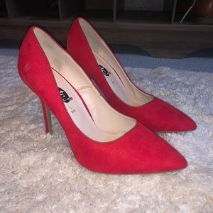 Women’s Pumps